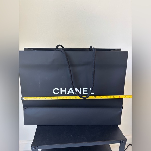 Chanel gift bag large size - Picture 4 of 6